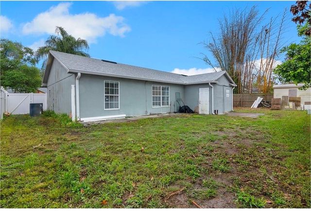 233 RED MAPLE DRIVE, Kissimmee, FL 34743