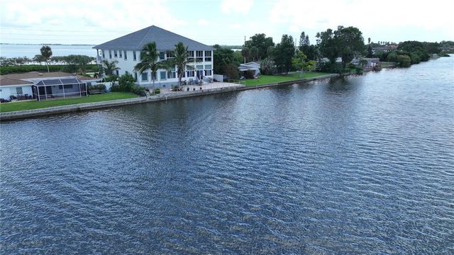 560 7TH STREET S, Safety Harbor, FL 34695
