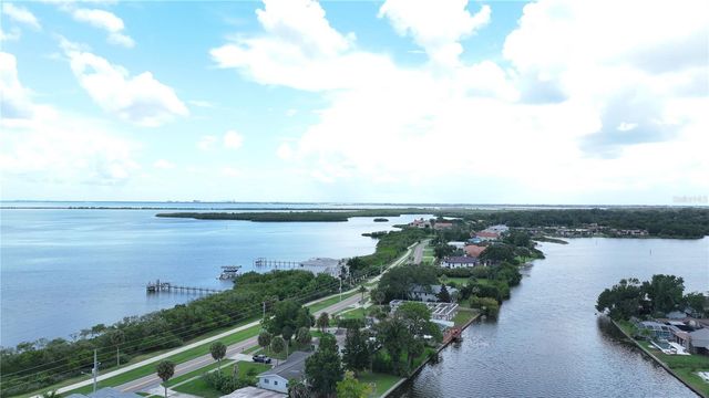560 7TH STREET S, Safety Harbor, FL 34695