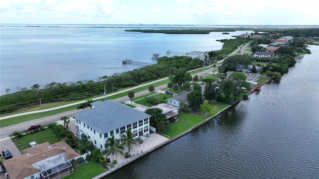 560 7TH STREET S, Safety Harbor, FL 34695