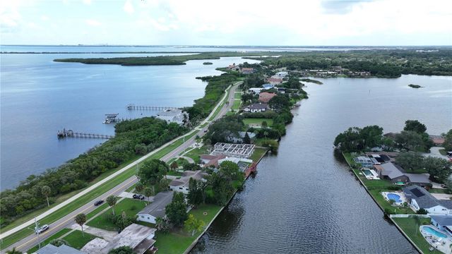 560 7TH STREET S, Safety Harbor, FL 34695