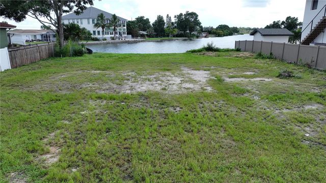 560 7TH STREET S, Safety Harbor, FL 34695