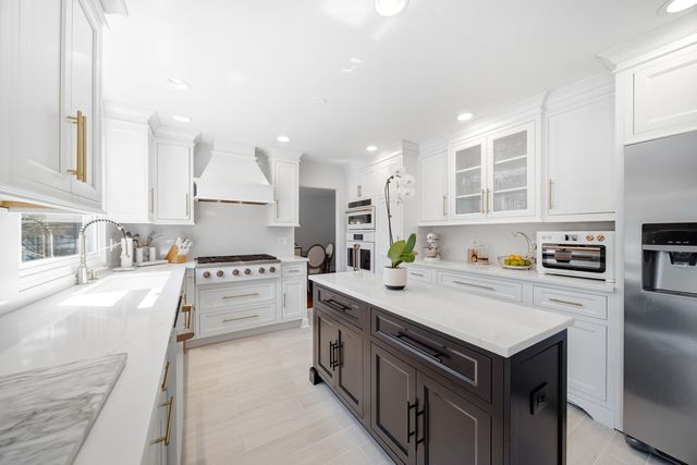 14037 S OAK RIDGE Drive, Homer Glen, IL 60491