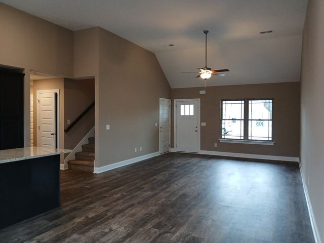 2101 Red Barn Road, Christiana, TN 37037