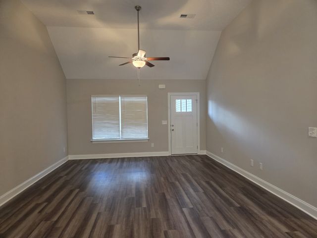 2101 Red Barn Road, Christiana, TN 37037