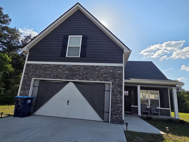 2101 Red Barn Road, Christiana, TN 37037