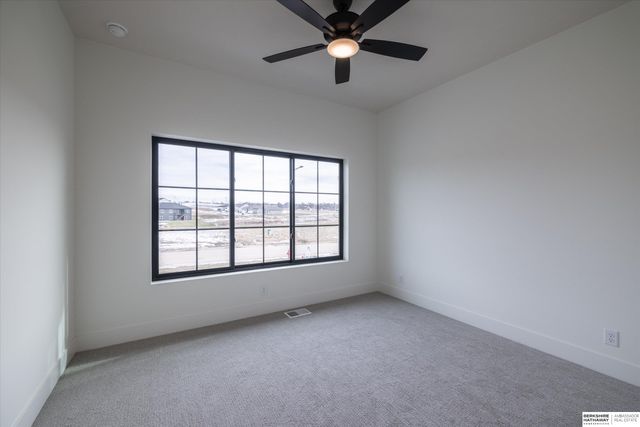 11042 S 219th Street, Gretna, NE 68028
