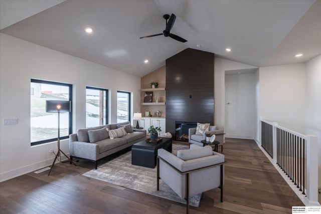 11042 S 219th Street, Gretna, NE 68028