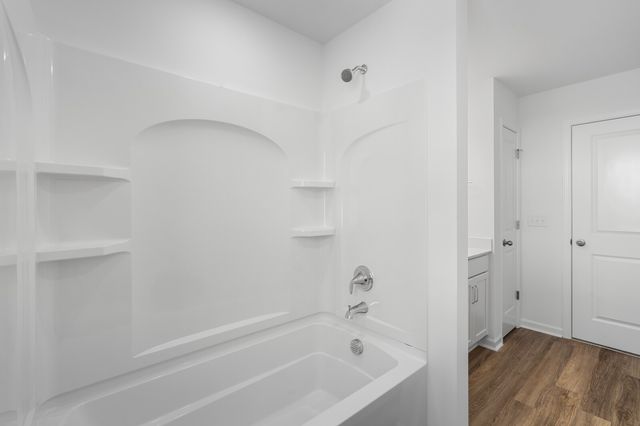 227 Idle Drive, Shelbyville, TN 37160