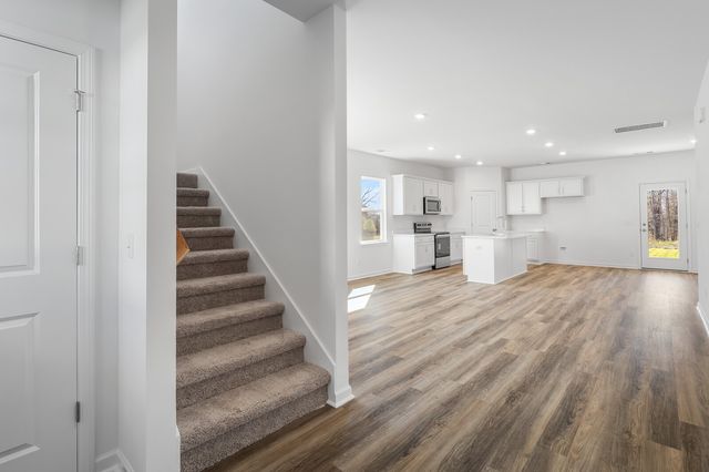 227 Idle Drive, Shelbyville, TN 37160