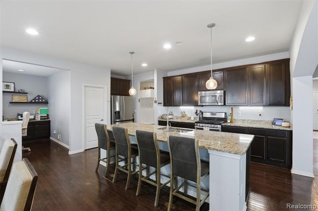 49378 Camarosa Lane, Macomb, MI 48044