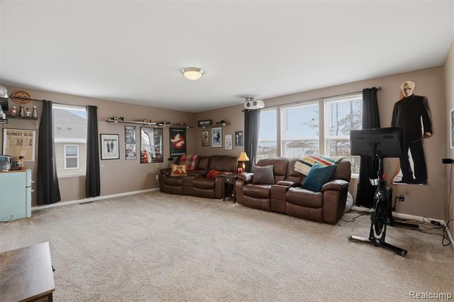 49378 Camarosa Lane, Macomb, MI 48044