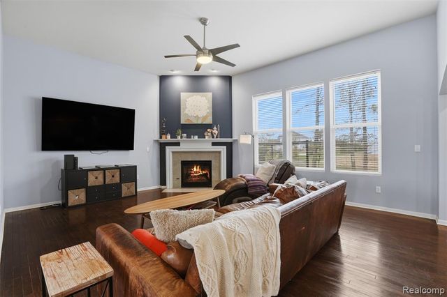 49378 Camarosa Lane, Macomb, MI 48044
