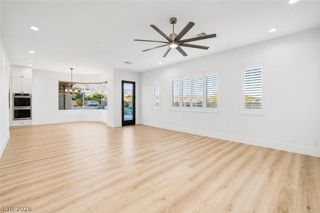 7580 Prancing Pony Court, Las Vegas, NV 89131