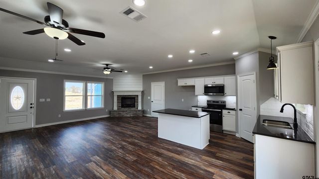 19831 N ST HWY 155, Frankston, TX 75763