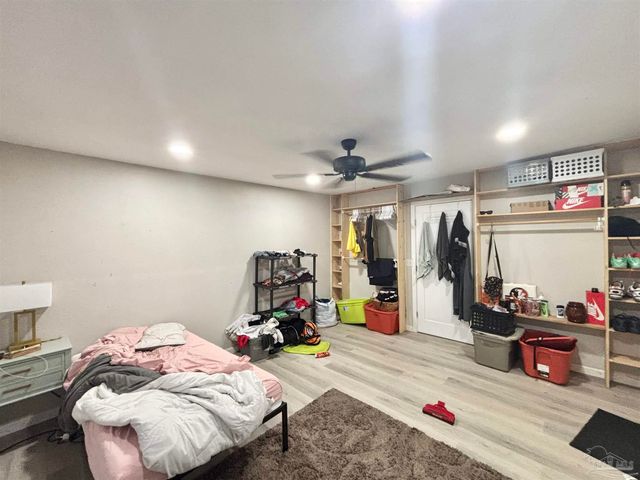 4832 W Spencer Field Rd, Pace, FL 32571