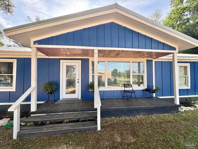 4832 W Spencer Field Rd, Pace, FL 32571