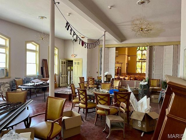 720 Henry Street, Alton, IL 62002