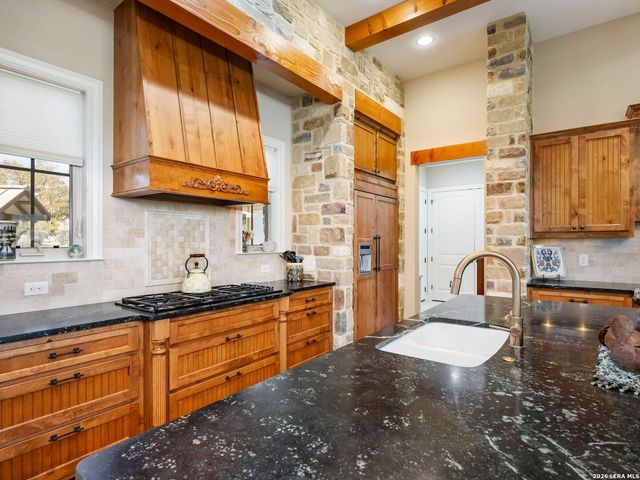 432 Starling Pass, Spring Branch, TX 78070