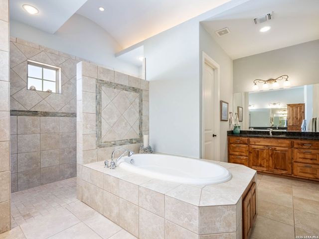 432 Starling Pass, Spring Branch, TX 78070