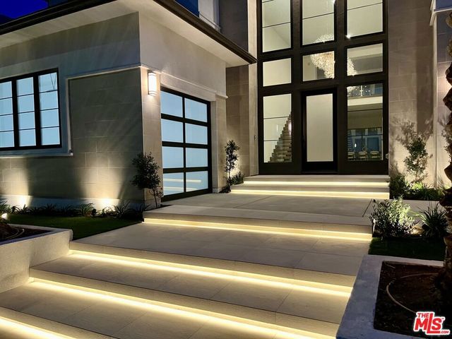 20354 W Marlow Lane, Porter Ranch, CA 91326