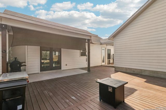 120 Golden Eagle, Canyon Lake, TX 78133