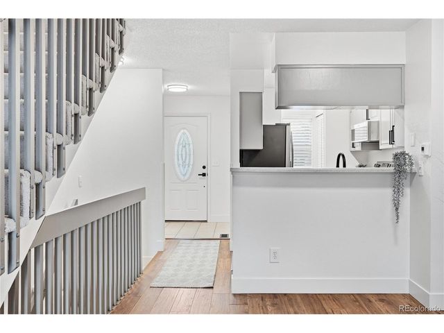 10701 W Dartmouth Ave, Lakewood, CO 80227