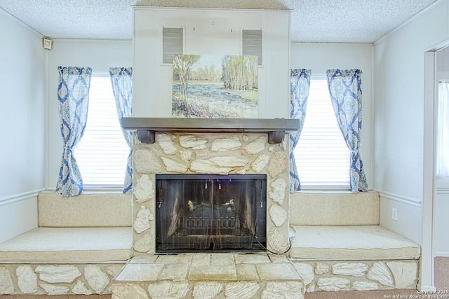 323 Hatcher Ave, San Antonio, TX 78223