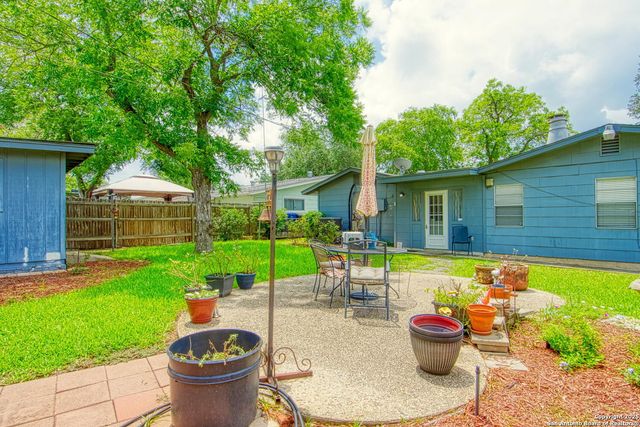 323 Hatcher Ave, San Antonio, TX 78223