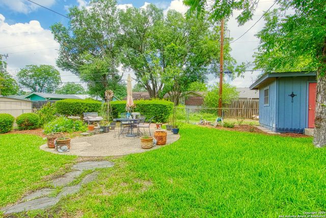 323 Hatcher Ave, San Antonio, TX 78223