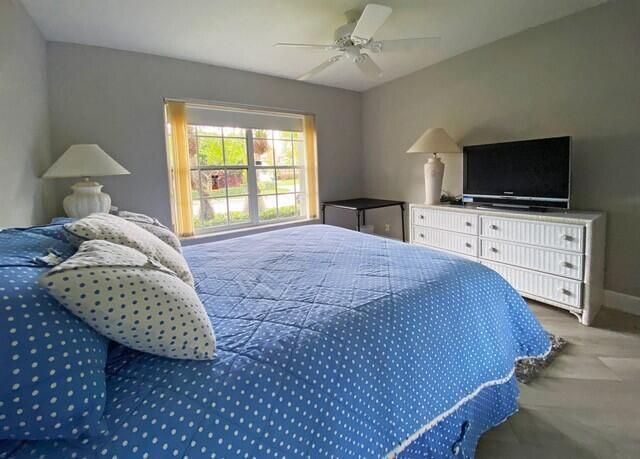 714 Pinehurst Way, Palm Beach Gardens, FL 33418