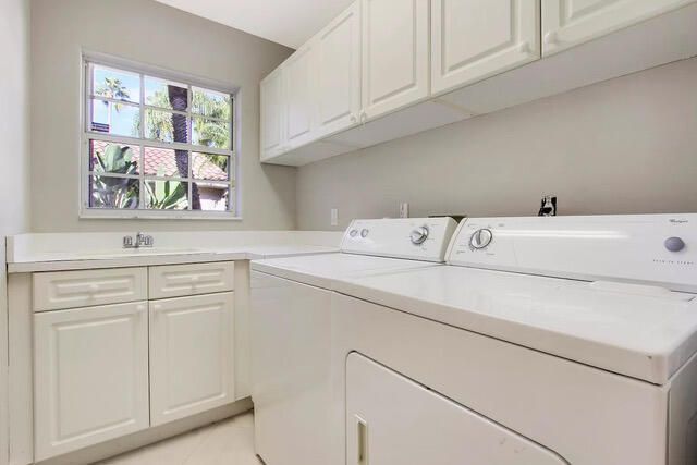 714 Pinehurst Way, Palm Beach Gardens, FL 33418