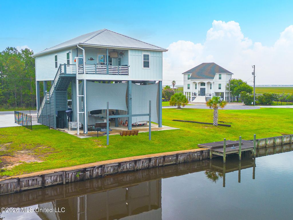 3410 Lumahai Place, Diamondhead, MS 39525