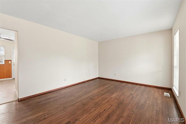 11625 Mehl Avenue, Florissant, MO 63033