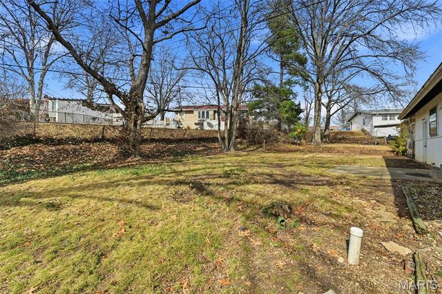 11625 Mehl Avenue, Florissant, MO 63033