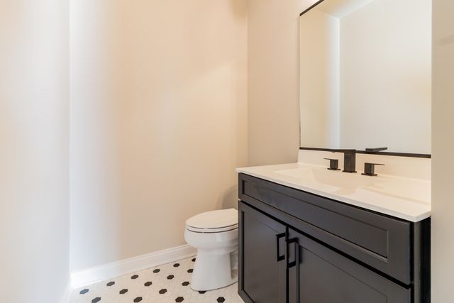 7620 E 115th Avenue, Crown Point, IN 46307