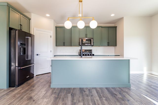 7620 E 115th Avenue, Crown Point, IN 46307