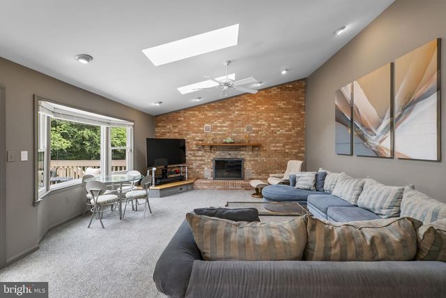 20646 HAZELNUT CT, Germantown, MD 20874