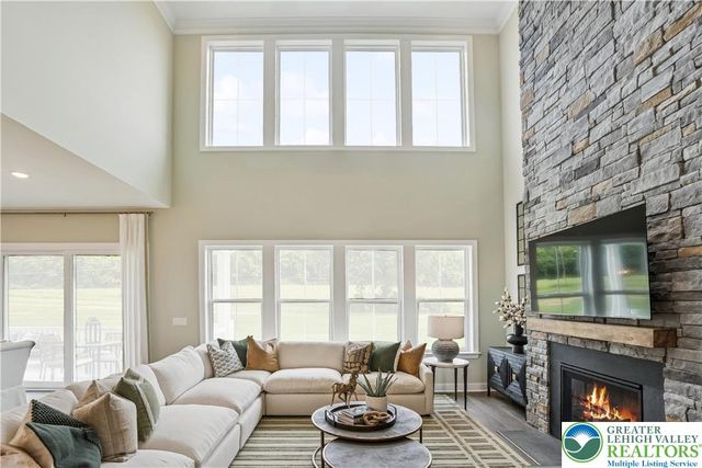 5682 Frederick Drive Stavanger III, East Allen Twp, PA 18017