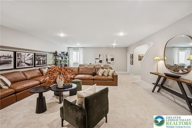 5682 Frederick Drive Stavanger III, East Allen Twp, PA 18017