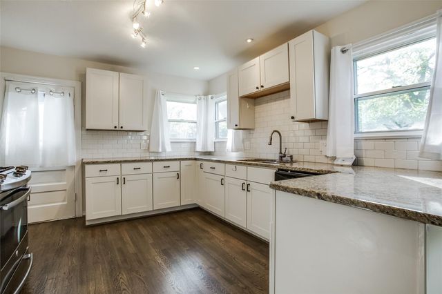 9412 Peninsula Drive, Dallas, TX 75218