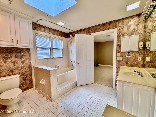 26 Autumn Park, Jackson, MS 39206
