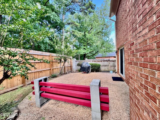 26 Autumn Park, Jackson, MS 39206