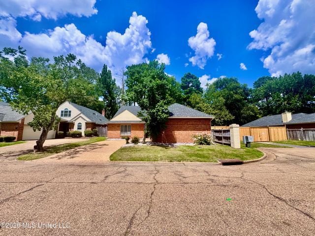 26 Autumn Park, Jackson, MS 39206