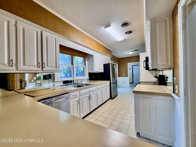 26 Autumn Park, Jackson, MS 39206