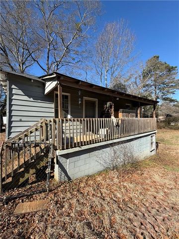 109 Barnesville Avenue, Barnesville, GA 30204