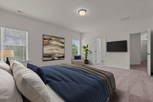 827 Biltmore Drive, Sanford, NC 27332