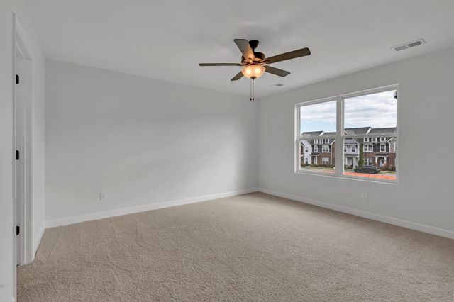 344 Twig PVT Court, Hendersonville, TN 37075