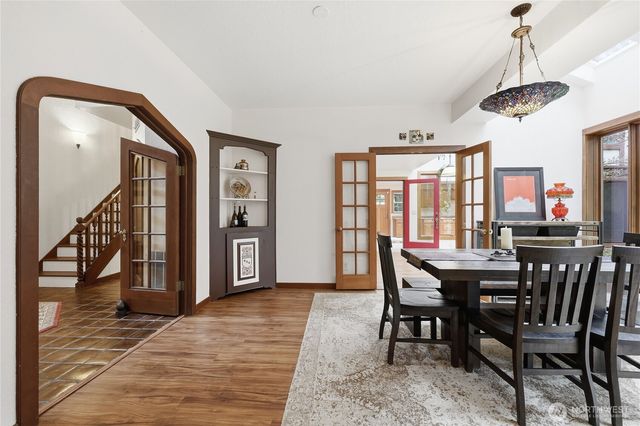 90 Oak Shore Drive, Port Townsend, WA 98368