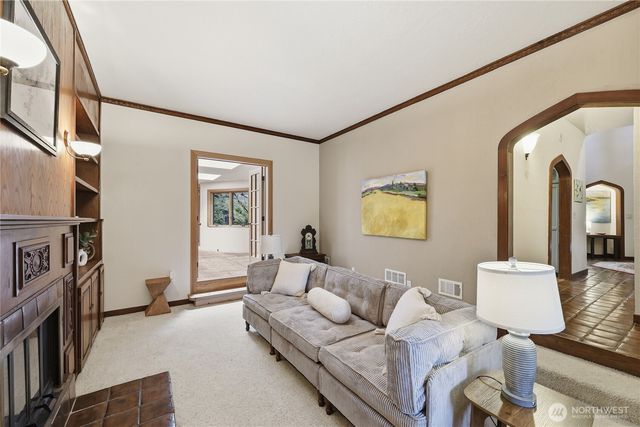 90 Oak Shore Drive, Port Townsend, WA 98368